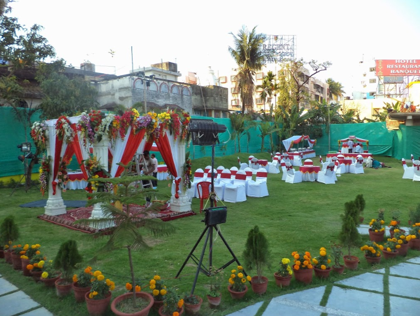 Aqua Garden Lawn
